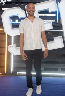 
<a style='margin-left: 5px;' class='btn btn-xs btn-social btn-facebook' href='https://www.facebook.com/sharer/sharer.php?u=https://galeramix.s01.web.getmuller.com.br/imagem/a129/800-800-90/conteudo/site_galerias/129/img0771.jpg' rel='popup' data-width='500' data-height='400'><i class='fa fa-facebook'></i>Compartilhar <span class='hidden-xs'>no Facebook</span>
</a> 
<a class='btn btn-default btn-xs' target='_blank' href='imagem/a129/800-800-90/conteudo/site_galerias/129/img0771.jpg'>
<span class='glyphicon glyphicon-cloud-download'></span> Salvar
</a>
