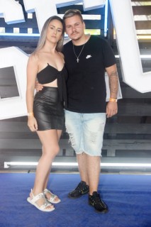 
<a style='margin-left: 5px;' class='btn btn-xs btn-social btn-facebook' href='https://www.facebook.com/sharer/sharer.php?u=https://galeramix.s01.web.getmuller.com.br/imagem/a129/800-800-90/conteudo/site_galerias/129/img0792.jpg' rel='popup' data-width='500' data-height='400'><i class='fa fa-facebook'></i>Compartilhar <span class='hidden-xs'>no Facebook</span>
</a> 
<a class='btn btn-default btn-xs' target='_blank' href='imagem/a129/800-800-90/conteudo/site_galerias/129/img0792.jpg'>
<span class='glyphicon glyphicon-cloud-download'></span> Salvar
</a>
