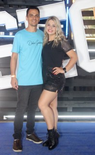 
<a style='margin-left: 5px;' class='btn btn-xs btn-social btn-facebook' href='https://www.facebook.com/sharer/sharer.php?u=https://galeramix.s01.web.getmuller.com.br/imagem/a129/800-800-90/conteudo/site_galerias/129/img0827.jpg' rel='popup' data-width='500' data-height='400'><i class='fa fa-facebook'></i>Compartilhar <span class='hidden-xs'>no Facebook</span>
</a> 
<a class='btn btn-default btn-xs' target='_blank' href='imagem/a129/800-800-90/conteudo/site_galerias/129/img0827.jpg'>
<span class='glyphicon glyphicon-cloud-download'></span> Salvar
</a>
