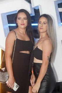 
<a style='margin-left: 5px;' class='btn btn-xs btn-social btn-facebook' href='https://www.facebook.com/sharer/sharer.php?u=https://galeramix.s01.web.getmuller.com.br/imagem/a129/800-800-90/conteudo/site_galerias/129/img0846.jpg' rel='popup' data-width='500' data-height='400'><i class='fa fa-facebook'></i>Compartilhar <span class='hidden-xs'>no Facebook</span>
</a> 
<a class='btn btn-default btn-xs' target='_blank' href='imagem/a129/800-800-90/conteudo/site_galerias/129/img0846.jpg'>
<span class='glyphicon glyphicon-cloud-download'></span> Salvar
</a>
