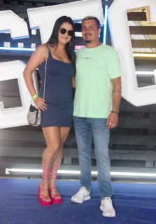 
<a style='margin-left: 5px;' class='btn btn-xs btn-social btn-facebook' href='https://www.facebook.com/sharer/sharer.php?u=https://galeramix.s01.web.getmuller.com.br/imagem/a129/800-800-90/conteudo/site_galerias/129/img0876.jpg' rel='popup' data-width='500' data-height='400'><i class='fa fa-facebook'></i>Compartilhar <span class='hidden-xs'>no Facebook</span>
</a> 
<a class='btn btn-default btn-xs' target='_blank' href='imagem/a129/800-800-90/conteudo/site_galerias/129/img0876.jpg'>
<span class='glyphicon glyphicon-cloud-download'></span> Salvar
</a>
