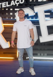 
<a style='margin-left: 5px;' class='btn btn-xs btn-social btn-facebook' href='https://www.facebook.com/sharer/sharer.php?u=https://galeramix.s01.web.getmuller.com.br/imagem/a129/800-800-90/conteudo/site_galerias/129/img0901.jpg' rel='popup' data-width='500' data-height='400'><i class='fa fa-facebook'></i>Compartilhar <span class='hidden-xs'>no Facebook</span>
</a> 
<a class='btn btn-default btn-xs' target='_blank' href='imagem/a129/800-800-90/conteudo/site_galerias/129/img0901.jpg'>
<span class='glyphicon glyphicon-cloud-download'></span> Salvar
</a>
