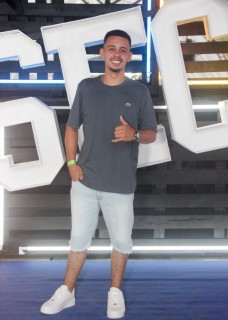 
<a style='margin-left: 5px;' class='btn btn-xs btn-social btn-facebook' href='https://www.facebook.com/sharer/sharer.php?u=https://galeramix.s01.web.getmuller.com.br/imagem/a129/800-800-90/conteudo/site_galerias/129/img0934.jpg' rel='popup' data-width='500' data-height='400'><i class='fa fa-facebook'></i>Compartilhar <span class='hidden-xs'>no Facebook</span>
</a> 
<a class='btn btn-default btn-xs' target='_blank' href='imagem/a129/800-800-90/conteudo/site_galerias/129/img0934.jpg'>
<span class='glyphicon glyphicon-cloud-download'></span> Salvar
</a>
