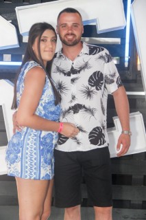 
<a style='margin-left: 5px;' class='btn btn-xs btn-social btn-facebook' href='https://www.facebook.com/sharer/sharer.php?u=https://galeramix.s01.web.getmuller.com.br/imagem/a129/800-800-90/conteudo/site_galerias/129/img0948.jpg' rel='popup' data-width='500' data-height='400'><i class='fa fa-facebook'></i>Compartilhar <span class='hidden-xs'>no Facebook</span>
</a> 
<a class='btn btn-default btn-xs' target='_blank' href='imagem/a129/800-800-90/conteudo/site_galerias/129/img0948.jpg'>
<span class='glyphicon glyphicon-cloud-download'></span> Salvar
</a>
