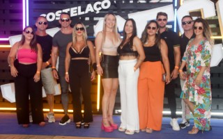 
<a style='margin-left: 5px;' class='btn btn-xs btn-social btn-facebook' href='https://www.facebook.com/sharer/sharer.php?u=https://galeramix.s01.web.getmuller.com.br/imagem/a129/800-800-90/conteudo/site_galerias/129/img0955.jpg' rel='popup' data-width='500' data-height='400'><i class='fa fa-facebook'></i>Compartilhar <span class='hidden-xs'>no Facebook</span>
</a> 
<a class='btn btn-default btn-xs' target='_blank' href='imagem/a129/800-800-90/conteudo/site_galerias/129/img0955.jpg'>
<span class='glyphicon glyphicon-cloud-download'></span> Salvar
</a>
