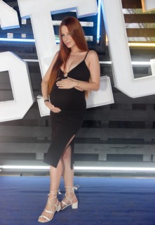 
<a style='margin-left: 5px;' class='btn btn-xs btn-social btn-facebook' href='https://www.facebook.com/sharer/sharer.php?u=https://galeramix.s01.web.getmuller.com.br/imagem/a129/800-800-90/conteudo/site_galerias/129/img0968.jpg' rel='popup' data-width='500' data-height='400'><i class='fa fa-facebook'></i>Compartilhar <span class='hidden-xs'>no Facebook</span>
</a> 
<a class='btn btn-default btn-xs' target='_blank' href='imagem/a129/800-800-90/conteudo/site_galerias/129/img0968.jpg'>
<span class='glyphicon glyphicon-cloud-download'></span> Salvar
</a>
