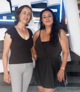 
<a style='margin-left: 5px;' class='btn btn-xs btn-social btn-facebook' href='https://www.facebook.com/sharer/sharer.php?u=https://galeramix.s01.web.getmuller.com.br/imagem/a129/800-800-90/conteudo/site_galerias/129/img0970.jpg' rel='popup' data-width='500' data-height='400'><i class='fa fa-facebook'></i>Compartilhar <span class='hidden-xs'>no Facebook</span>
</a> 
<a class='btn btn-default btn-xs' target='_blank' href='imagem/a129/800-800-90/conteudo/site_galerias/129/img0970.jpg'>
<span class='glyphicon glyphicon-cloud-download'></span> Salvar
</a>
