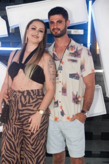 
<a style='margin-left: 5px;' class='btn btn-xs btn-social btn-facebook' href='https://www.facebook.com/sharer/sharer.php?u=https://galeramix.s01.web.getmuller.com.br/imagem/a129/800-800-90/conteudo/site_galerias/129/img0997.jpg' rel='popup' data-width='500' data-height='400'><i class='fa fa-facebook'></i>Compartilhar <span class='hidden-xs'>no Facebook</span>
</a> 
<a class='btn btn-default btn-xs' target='_blank' href='imagem/a129/800-800-90/conteudo/site_galerias/129/img0997.jpg'>
<span class='glyphicon glyphicon-cloud-download'></span> Salvar
</a>
