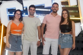 
<a style='margin-left: 5px;' class='btn btn-xs btn-social btn-facebook' href='https://www.facebook.com/sharer/sharer.php?u=https://galeramix.s01.web.getmuller.com.br/imagem/a129/800-800-90/conteudo/site_galerias/129/img1006.jpg' rel='popup' data-width='500' data-height='400'><i class='fa fa-facebook'></i>Compartilhar <span class='hidden-xs'>no Facebook</span>
</a> 
<a class='btn btn-default btn-xs' target='_blank' href='imagem/a129/800-800-90/conteudo/site_galerias/129/img1006.jpg'>
<span class='glyphicon glyphicon-cloud-download'></span> Salvar
</a>
