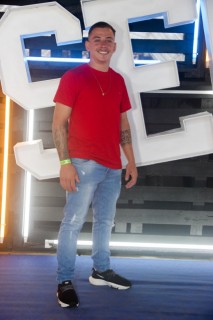 
<a style='margin-left: 5px;' class='btn btn-xs btn-social btn-facebook' href='https://www.facebook.com/sharer/sharer.php?u=https://galeramix.s01.web.getmuller.com.br/imagem/a129/800-800-90/conteudo/site_galerias/129/img1012.jpg' rel='popup' data-width='500' data-height='400'><i class='fa fa-facebook'></i>Compartilhar <span class='hidden-xs'>no Facebook</span>
</a> 
<a class='btn btn-default btn-xs' target='_blank' href='imagem/a129/800-800-90/conteudo/site_galerias/129/img1012.jpg'>
<span class='glyphicon glyphicon-cloud-download'></span> Salvar
</a>
