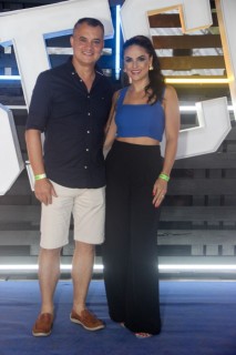 
<a style='margin-left: 5px;' class='btn btn-xs btn-social btn-facebook' href='https://www.facebook.com/sharer/sharer.php?u=https://galeramix.s01.web.getmuller.com.br/imagem/a129/800-800-90/conteudo/site_galerias/129/img1015.jpg' rel='popup' data-width='500' data-height='400'><i class='fa fa-facebook'></i>Compartilhar <span class='hidden-xs'>no Facebook</span>
</a> 
<a class='btn btn-default btn-xs' target='_blank' href='imagem/a129/800-800-90/conteudo/site_galerias/129/img1015.jpg'>
<span class='glyphicon glyphicon-cloud-download'></span> Salvar
</a>
