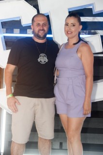 
<a style='margin-left: 5px;' class='btn btn-xs btn-social btn-facebook' href='https://www.facebook.com/sharer/sharer.php?u=https://galeramix.s01.web.getmuller.com.br/imagem/a129/800-800-90/conteudo/site_galerias/129/img1019.jpg' rel='popup' data-width='500' data-height='400'><i class='fa fa-facebook'></i>Compartilhar <span class='hidden-xs'>no Facebook</span>
</a> 
<a class='btn btn-default btn-xs' target='_blank' href='imagem/a129/800-800-90/conteudo/site_galerias/129/img1019.jpg'>
<span class='glyphicon glyphicon-cloud-download'></span> Salvar
</a>
