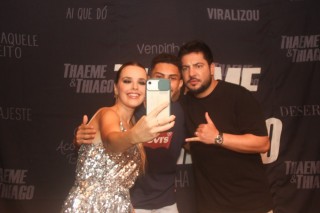 
<a style='margin-left: 5px;' class='btn btn-xs btn-social btn-facebook' href='https://www.facebook.com/sharer/sharer.php?u=https://galeramix.s01.web.getmuller.com.br/imagem/a129/800-800-90/conteudo/site_galerias/129/img1177.jpg' rel='popup' data-width='500' data-height='400'><i class='fa fa-facebook'></i>Compartilhar <span class='hidden-xs'>no Facebook</span>
</a> 
<a class='btn btn-default btn-xs' target='_blank' href='imagem/a129/800-800-90/conteudo/site_galerias/129/img1177.jpg'>
<span class='glyphicon glyphicon-cloud-download'></span> Salvar
</a>
