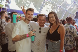 
<a style='margin-left: 5px;' class='btn btn-xs btn-social btn-facebook' href='https://www.facebook.com/sharer/sharer.php?u=https://galeramix.s01.web.getmuller.com.br/imagem/a132/800-800-90/conteudo/site_galerias/132/15-costelaco-do-jr-seco-111.jpg' rel='popup' data-width='500' data-height='400'><i class='fa fa-facebook'></i>Compartilhar <span class='hidden-xs'>no Facebook</span>
</a> 
<a class='btn btn-default btn-xs' target='_blank' href='imagem/a132/800-800-90/conteudo/site_galerias/132/15-costelaco-do-jr-seco-111.jpg'>
<span class='glyphicon glyphicon-cloud-download'></span> Salvar
</a>
