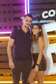 
<a style='margin-left: 5px;' class='btn btn-xs btn-social btn-facebook' href='https://www.facebook.com/sharer/sharer.php?u=https://galeramix.s01.web.getmuller.com.br/imagem/a132/800-800-90/conteudo/site_galerias/132/15-costelaco-do-jr-seco-114.jpg' rel='popup' data-width='500' data-height='400'><i class='fa fa-facebook'></i>Compartilhar <span class='hidden-xs'>no Facebook</span>
</a> 
<a class='btn btn-default btn-xs' target='_blank' href='imagem/a132/800-800-90/conteudo/site_galerias/132/15-costelaco-do-jr-seco-114.jpg'>
<span class='glyphicon glyphicon-cloud-download'></span> Salvar
</a>
