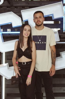 
<a style='margin-left: 5px;' class='btn btn-xs btn-social btn-facebook' href='https://www.facebook.com/sharer/sharer.php?u=https://galeramix.s01.web.getmuller.com.br/imagem/a132/800-800-90/conteudo/site_galerias/132/15-costelaco-do-jr-seco-24.jpg' rel='popup' data-width='500' data-height='400'><i class='fa fa-facebook'></i>Compartilhar <span class='hidden-xs'>no Facebook</span>
</a> 
<a class='btn btn-default btn-xs' target='_blank' href='imagem/a132/800-800-90/conteudo/site_galerias/132/15-costelaco-do-jr-seco-24.jpg'>
<span class='glyphicon glyphicon-cloud-download'></span> Salvar
</a>
