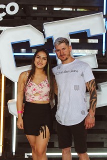 
<a style='margin-left: 5px;' class='btn btn-xs btn-social btn-facebook' href='https://www.facebook.com/sharer/sharer.php?u=https://galeramix.s01.web.getmuller.com.br/imagem/a132/800-800-90/conteudo/site_galerias/132/15-costelaco-do-jr-seco-29.jpg' rel='popup' data-width='500' data-height='400'><i class='fa fa-facebook'></i>Compartilhar <span class='hidden-xs'>no Facebook</span>
</a> 
<a class='btn btn-default btn-xs' target='_blank' href='imagem/a132/800-800-90/conteudo/site_galerias/132/15-costelaco-do-jr-seco-29.jpg'>
<span class='glyphicon glyphicon-cloud-download'></span> Salvar
</a>
