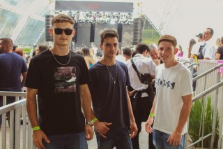 
<a style='margin-left: 5px;' class='btn btn-xs btn-social btn-facebook' href='https://www.facebook.com/sharer/sharer.php?u=https://galeramix.s01.web.getmuller.com.br/imagem/a132/800-800-90/conteudo/site_galerias/132/15-costelaco-do-jr-seco-4.jpg' rel='popup' data-width='500' data-height='400'><i class='fa fa-facebook'></i>Compartilhar <span class='hidden-xs'>no Facebook</span>
</a> 
<a class='btn btn-default btn-xs' target='_blank' href='imagem/a132/800-800-90/conteudo/site_galerias/132/15-costelaco-do-jr-seco-4.jpg'>
<span class='glyphicon glyphicon-cloud-download'></span> Salvar
</a>
