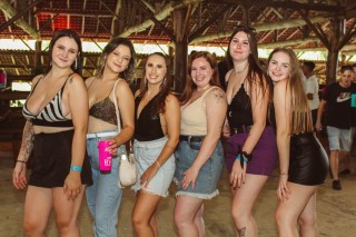 
<a style='margin-left: 5px;' class='btn btn-xs btn-social btn-facebook' href='https://www.facebook.com/sharer/sharer.php?u=https://galeramix.s01.web.getmuller.com.br/imagem/a132/800-800-90/conteudo/site_galerias/132/15-costelaco-do-jr-seco-44.jpg' rel='popup' data-width='500' data-height='400'><i class='fa fa-facebook'></i>Compartilhar <span class='hidden-xs'>no Facebook</span>
</a> 
<a class='btn btn-default btn-xs' target='_blank' href='imagem/a132/800-800-90/conteudo/site_galerias/132/15-costelaco-do-jr-seco-44.jpg'>
<span class='glyphicon glyphicon-cloud-download'></span> Salvar
</a>
