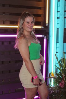 
<a style='margin-left: 5px;' class='btn btn-xs btn-social btn-facebook' href='https://www.facebook.com/sharer/sharer.php?u=https://galeramix.s01.web.getmuller.com.br/imagem/a132/800-800-90/conteudo/site_galerias/132/15-costelaco-do-jr-seco-83.jpg' rel='popup' data-width='500' data-height='400'><i class='fa fa-facebook'></i>Compartilhar <span class='hidden-xs'>no Facebook</span>
</a> 
<a class='btn btn-default btn-xs' target='_blank' href='imagem/a132/800-800-90/conteudo/site_galerias/132/15-costelaco-do-jr-seco-83.jpg'>
<span class='glyphicon glyphicon-cloud-download'></span> Salvar
</a>
