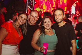 
<a style='margin-left: 5px;' class='btn btn-xs btn-social btn-facebook' href='https://www.facebook.com/sharer/sharer.php?u=https://galeramix.s01.web.getmuller.com.br/imagem/a132/800-800-90/conteudo/site_galerias/132/15-costelaco-do-junior-seco-12.jpg' rel='popup' data-width='500' data-height='400'><i class='fa fa-facebook'></i>Compartilhar <span class='hidden-xs'>no Facebook</span>
</a> 
<a class='btn btn-default btn-xs' target='_blank' href='imagem/a132/800-800-90/conteudo/site_galerias/132/15-costelaco-do-junior-seco-12.jpg'>
<span class='glyphicon glyphicon-cloud-download'></span> Salvar
</a>
