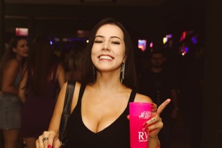 
<a style='margin-left: 5px;' class='btn btn-xs btn-social btn-facebook' href='https://www.facebook.com/sharer/sharer.php?u=https://galeramix.s01.web.getmuller.com.br/imagem/a132/800-800-90/conteudo/site_galerias/132/15-costelaco-do-junior-seco-3.jpg' rel='popup' data-width='500' data-height='400'><i class='fa fa-facebook'></i>Compartilhar <span class='hidden-xs'>no Facebook</span>
</a> 
<a class='btn btn-default btn-xs' target='_blank' href='imagem/a132/800-800-90/conteudo/site_galerias/132/15-costelaco-do-junior-seco-3.jpg'>
<span class='glyphicon glyphicon-cloud-download'></span> Salvar
</a>
