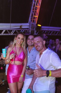 
<a style='margin-left: 5px;' class='btn btn-xs btn-social btn-facebook' href='https://www.facebook.com/sharer/sharer.php?u=https://galeramix.s01.web.getmuller.com.br/imagem/a132/800-800-90/conteudo/site_galerias/132/15-costelaco-do-junior-seco-56.jpg' rel='popup' data-width='500' data-height='400'><i class='fa fa-facebook'></i>Compartilhar <span class='hidden-xs'>no Facebook</span>
</a> 
<a class='btn btn-default btn-xs' target='_blank' href='imagem/a132/800-800-90/conteudo/site_galerias/132/15-costelaco-do-junior-seco-56.jpg'>
<span class='glyphicon glyphicon-cloud-download'></span> Salvar
</a>
