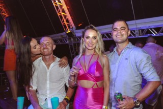 
<a style='margin-left: 5px;' class='btn btn-xs btn-social btn-facebook' href='https://www.facebook.com/sharer/sharer.php?u=https://galeramix.s01.web.getmuller.com.br/imagem/a132/800-800-90/conteudo/site_galerias/132/15-costelaco-do-junior-seco-58.jpg' rel='popup' data-width='500' data-height='400'><i class='fa fa-facebook'></i>Compartilhar <span class='hidden-xs'>no Facebook</span>
</a> 
<a class='btn btn-default btn-xs' target='_blank' href='imagem/a132/800-800-90/conteudo/site_galerias/132/15-costelaco-do-junior-seco-58.jpg'>
<span class='glyphicon glyphicon-cloud-download'></span> Salvar
</a>
