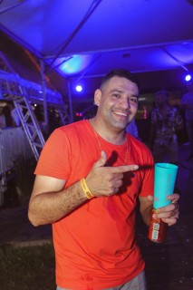 
<a style='margin-left: 5px;' class='btn btn-xs btn-social btn-facebook' href='https://www.facebook.com/sharer/sharer.php?u=https://galeramix.s01.web.getmuller.com.br/imagem/a132/800-800-90/conteudo/site_galerias/132/15-costelaco-do-junior-seco-63.jpg' rel='popup' data-width='500' data-height='400'><i class='fa fa-facebook'></i>Compartilhar <span class='hidden-xs'>no Facebook</span>
</a> 
<a class='btn btn-default btn-xs' target='_blank' href='imagem/a132/800-800-90/conteudo/site_galerias/132/15-costelaco-do-junior-seco-63.jpg'>
<span class='glyphicon glyphicon-cloud-download'></span> Salvar
</a>
