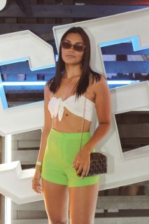 
<a style='margin-left: 5px;' class='btn btn-xs btn-social btn-facebook' href='https://www.facebook.com/sharer/sharer.php?u=https://galeramix.s01.web.getmuller.com.br/imagem/a132/800-800-90/conteudo/site_galerias/132/15-costelaco-do-junior-seco-72.jpg' rel='popup' data-width='500' data-height='400'><i class='fa fa-facebook'></i>Compartilhar <span class='hidden-xs'>no Facebook</span>
</a> 
<a class='btn btn-default btn-xs' target='_blank' href='imagem/a132/800-800-90/conteudo/site_galerias/132/15-costelaco-do-junior-seco-72.jpg'>
<span class='glyphicon glyphicon-cloud-download'></span> Salvar
</a>
