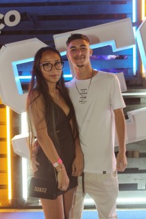 
<a style='margin-left: 5px;' class='btn btn-xs btn-social btn-facebook' href='https://www.facebook.com/sharer/sharer.php?u=https://galeramix.s01.web.getmuller.com.br/imagem/a132/800-800-90/conteudo/site_galerias/132/15-costelaco-do-junior-seco-78.jpg' rel='popup' data-width='500' data-height='400'><i class='fa fa-facebook'></i>Compartilhar <span class='hidden-xs'>no Facebook</span>
</a> 
<a class='btn btn-default btn-xs' target='_blank' href='imagem/a132/800-800-90/conteudo/site_galerias/132/15-costelaco-do-junior-seco-78.jpg'>
<span class='glyphicon glyphicon-cloud-download'></span> Salvar
</a>
