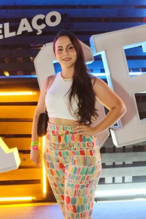 
<a style='margin-left: 5px;' class='btn btn-xs btn-social btn-facebook' href='https://www.facebook.com/sharer/sharer.php?u=https://galeramix.s01.web.getmuller.com.br/imagem/a132/800-800-90/conteudo/site_galerias/132/15-costelaco-do-junior-seco-82.jpg' rel='popup' data-width='500' data-height='400'><i class='fa fa-facebook'></i>Compartilhar <span class='hidden-xs'>no Facebook</span>
</a> 
<a class='btn btn-default btn-xs' target='_blank' href='imagem/a132/800-800-90/conteudo/site_galerias/132/15-costelaco-do-junior-seco-82.jpg'>
<span class='glyphicon glyphicon-cloud-download'></span> Salvar
</a>
