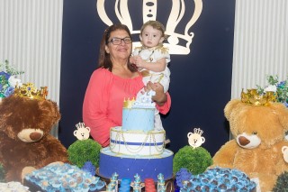 
<a style='margin-left: 5px;' class='btn btn-xs btn-social btn-facebook' href='https://www.facebook.com/sharer/sharer.php?u=https://galeramix.s01.web.getmuller.com.br/imagem/a14/800-800-90/conteudo/site_galerias/14/primeiro-aninho-pietro-21.jpg' rel='popup' data-width='500' data-height='400'><i class='fa fa-facebook'></i>Compartilhar <span class='hidden-xs'>no Facebook</span>
</a> 
<a class='btn btn-default btn-xs' target='_blank' href='imagem/a14/800-800-90/conteudo/site_galerias/14/primeiro-aninho-pietro-21.jpg'>
<span class='glyphicon glyphicon-cloud-download'></span> Salvar
</a>
