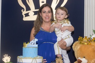 
<a style='margin-left: 5px;' class='btn btn-xs btn-social btn-facebook' href='https://www.facebook.com/sharer/sharer.php?u=https://galeramix.s01.web.getmuller.com.br/imagem/a14/800-800-90/conteudo/site_galerias/14/primeiro-aninho-pietro-51.jpg' rel='popup' data-width='500' data-height='400'><i class='fa fa-facebook'></i>Compartilhar <span class='hidden-xs'>no Facebook</span>
</a> 
<a class='btn btn-default btn-xs' target='_blank' href='imagem/a14/800-800-90/conteudo/site_galerias/14/primeiro-aninho-pietro-51.jpg'>
<span class='glyphicon glyphicon-cloud-download'></span> Salvar
</a>
