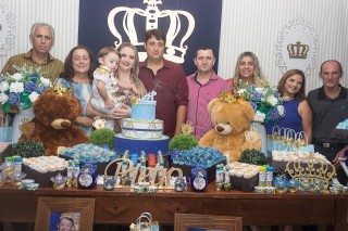 
<a style='margin-left: 5px;' class='btn btn-xs btn-social btn-facebook' href='https://www.facebook.com/sharer/sharer.php?u=https://galeramix.s01.web.getmuller.com.br/imagem/a14/800-800-90/conteudo/site_galerias/14/primeiro-aninho-pietro-86.jpg' rel='popup' data-width='500' data-height='400'><i class='fa fa-facebook'></i>Compartilhar <span class='hidden-xs'>no Facebook</span>
</a> 
<a class='btn btn-default btn-xs' target='_blank' href='imagem/a14/800-800-90/conteudo/site_galerias/14/primeiro-aninho-pietro-86.jpg'>
<span class='glyphicon glyphicon-cloud-download'></span> Salvar
</a>
