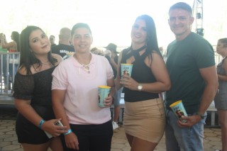 
<a style='margin-left: 5px;' class='btn btn-xs btn-social btn-facebook' href='https://www.facebook.com/sharer/sharer.php?u=https://galeramix.s01.web.getmuller.com.br/imagem/a151/800-800-90/conteudo/site_galerias/151/img6350.jpg' rel='popup' data-width='500' data-height='400'><i class='fa fa-facebook'></i>Compartilhar <span class='hidden-xs'>no Facebook</span>
</a> 
<a class='btn btn-default btn-xs' target='_blank' href='imagem/a151/800-800-90/conteudo/site_galerias/151/img6350.jpg'>
<span class='glyphicon glyphicon-cloud-download'></span> Salvar
</a>
