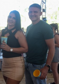 
<a style='margin-left: 5px;' class='btn btn-xs btn-social btn-facebook' href='https://www.facebook.com/sharer/sharer.php?u=https://galeramix.s01.web.getmuller.com.br/imagem/a151/800-800-90/conteudo/site_galerias/151/img6351-2.jpg' rel='popup' data-width='500' data-height='400'><i class='fa fa-facebook'></i>Compartilhar <span class='hidden-xs'>no Facebook</span>
</a> 
<a class='btn btn-default btn-xs' target='_blank' href='imagem/a151/800-800-90/conteudo/site_galerias/151/img6351-2.jpg'>
<span class='glyphicon glyphicon-cloud-download'></span> Salvar
</a>
