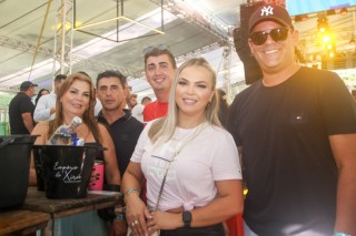 
<a style='margin-left: 5px;' class='btn btn-xs btn-social btn-facebook' href='https://www.facebook.com/sharer/sharer.php?u=https://galeramix.s01.web.getmuller.com.br/imagem/a151/800-800-90/conteudo/site_galerias/151/img6367.jpg' rel='popup' data-width='500' data-height='400'><i class='fa fa-facebook'></i>Compartilhar <span class='hidden-xs'>no Facebook</span>
</a> 
<a class='btn btn-default btn-xs' target='_blank' href='imagem/a151/800-800-90/conteudo/site_galerias/151/img6367.jpg'>
<span class='glyphicon glyphicon-cloud-download'></span> Salvar
</a>
