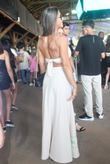 
<a style='margin-left: 5px;' class='btn btn-xs btn-social btn-facebook' href='https://www.facebook.com/sharer/sharer.php?u=https://galeramix.s01.web.getmuller.com.br/imagem/a151/800-800-90/conteudo/site_galerias/151/img6410.jpg' rel='popup' data-width='500' data-height='400'><i class='fa fa-facebook'></i>Compartilhar <span class='hidden-xs'>no Facebook</span>
</a> 
<a class='btn btn-default btn-xs' target='_blank' href='imagem/a151/800-800-90/conteudo/site_galerias/151/img6410.jpg'>
<span class='glyphicon glyphicon-cloud-download'></span> Salvar
</a>
