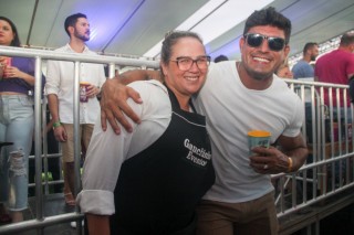 
<a style='margin-left: 5px;' class='btn btn-xs btn-social btn-facebook' href='https://www.facebook.com/sharer/sharer.php?u=https://galeramix.s01.web.getmuller.com.br/imagem/a151/800-800-90/conteudo/site_galerias/151/img6457.jpg' rel='popup' data-width='500' data-height='400'><i class='fa fa-facebook'></i>Compartilhar <span class='hidden-xs'>no Facebook</span>
</a> 
<a class='btn btn-default btn-xs' target='_blank' href='imagem/a151/800-800-90/conteudo/site_galerias/151/img6457.jpg'>
<span class='glyphicon glyphicon-cloud-download'></span> Salvar
</a>
