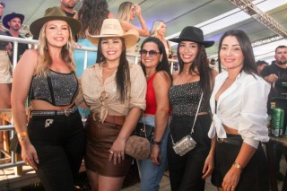 
<a style='margin-left: 5px;' class='btn btn-xs btn-social btn-facebook' href='https://www.facebook.com/sharer/sharer.php?u=https://galeramix.s01.web.getmuller.com.br/imagem/a151/800-800-90/conteudo/site_galerias/151/img6458.jpg' rel='popup' data-width='500' data-height='400'><i class='fa fa-facebook'></i>Compartilhar <span class='hidden-xs'>no Facebook</span>
</a> 
<a class='btn btn-default btn-xs' target='_blank' href='imagem/a151/800-800-90/conteudo/site_galerias/151/img6458.jpg'>
<span class='glyphicon glyphicon-cloud-download'></span> Salvar
</a>
