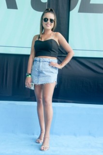 
<a style='margin-left: 5px;' class='btn btn-xs btn-social btn-facebook' href='https://www.facebook.com/sharer/sharer.php?u=https://galeramix.s01.web.getmuller.com.br/imagem/a151/800-800-90/conteudo/site_galerias/151/img6488.jpg' rel='popup' data-width='500' data-height='400'><i class='fa fa-facebook'></i>Compartilhar <span class='hidden-xs'>no Facebook</span>
</a> 
<a class='btn btn-default btn-xs' target='_blank' href='imagem/a151/800-800-90/conteudo/site_galerias/151/img6488.jpg'>
<span class='glyphicon glyphicon-cloud-download'></span> Salvar
</a>
