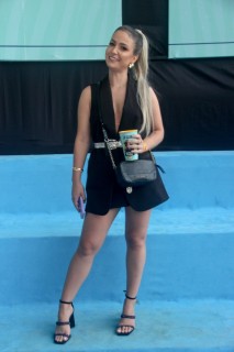 
<a style='margin-left: 5px;' class='btn btn-xs btn-social btn-facebook' href='https://www.facebook.com/sharer/sharer.php?u=https://galeramix.s01.web.getmuller.com.br/imagem/a151/800-800-90/conteudo/site_galerias/151/img6548.jpg' rel='popup' data-width='500' data-height='400'><i class='fa fa-facebook'></i>Compartilhar <span class='hidden-xs'>no Facebook</span>
</a> 
<a class='btn btn-default btn-xs' target='_blank' href='imagem/a151/800-800-90/conteudo/site_galerias/151/img6548.jpg'>
<span class='glyphicon glyphicon-cloud-download'></span> Salvar
</a>
