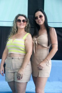 
<a style='margin-left: 5px;' class='btn btn-xs btn-social btn-facebook' href='https://www.facebook.com/sharer/sharer.php?u=https://galeramix.s01.web.getmuller.com.br/imagem/a151/800-800-90/conteudo/site_galerias/151/img6554.jpg' rel='popup' data-width='500' data-height='400'><i class='fa fa-facebook'></i>Compartilhar <span class='hidden-xs'>no Facebook</span>
</a> 
<a class='btn btn-default btn-xs' target='_blank' href='imagem/a151/800-800-90/conteudo/site_galerias/151/img6554.jpg'>
<span class='glyphicon glyphicon-cloud-download'></span> Salvar
</a>
