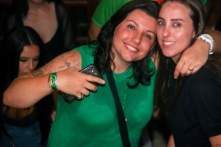 
<a style='margin-left: 5px;' class='btn btn-xs btn-social btn-facebook' href='https://www.facebook.com/sharer/sharer.php?u=https://galeramix.s01.web.getmuller.com.br/imagem/a151/800-800-90/conteudo/site_galerias/151/img6559.jpg' rel='popup' data-width='500' data-height='400'><i class='fa fa-facebook'></i>Compartilhar <span class='hidden-xs'>no Facebook</span>
</a> 
<a class='btn btn-default btn-xs' target='_blank' href='imagem/a151/800-800-90/conteudo/site_galerias/151/img6559.jpg'>
<span class='glyphicon glyphicon-cloud-download'></span> Salvar
</a>
