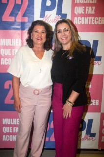 
<a style='margin-left: 5px;' class='btn btn-xs btn-social btn-facebook' href='https://www.facebook.com/sharer/sharer.php?u=https://galeramix.s01.web.getmuller.com.br/imagem/a157/800-800-90/conteudo/site_galerias/157/pl-mulher-tijucas-116.jpg' rel='popup' data-width='500' data-height='400'><i class='fa fa-facebook'></i>Compartilhar <span class='hidden-xs'>no Facebook</span>
</a> 
<a class='btn btn-default btn-xs' target='_blank' href='imagem/a157/800-800-90/conteudo/site_galerias/157/pl-mulher-tijucas-116.jpg'>
<span class='glyphicon glyphicon-cloud-download'></span> Salvar
</a>
