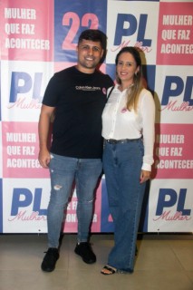 
<a style='margin-left: 5px;' class='btn btn-xs btn-social btn-facebook' href='https://www.facebook.com/sharer/sharer.php?u=https://galeramix.s01.web.getmuller.com.br/imagem/a157/800-800-90/conteudo/site_galerias/157/pl-mulher-tijucas-2.jpg' rel='popup' data-width='500' data-height='400'><i class='fa fa-facebook'></i>Compartilhar <span class='hidden-xs'>no Facebook</span>
</a> 
<a class='btn btn-default btn-xs' target='_blank' href='imagem/a157/800-800-90/conteudo/site_galerias/157/pl-mulher-tijucas-2.jpg'>
<span class='glyphicon glyphicon-cloud-download'></span> Salvar
</a>
