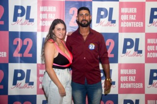 
<a style='margin-left: 5px;' class='btn btn-xs btn-social btn-facebook' href='https://www.facebook.com/sharer/sharer.php?u=https://galeramix.s01.web.getmuller.com.br/imagem/a157/800-800-90/conteudo/site_galerias/157/pl-mulher-tijucas-40.jpg' rel='popup' data-width='500' data-height='400'><i class='fa fa-facebook'></i>Compartilhar <span class='hidden-xs'>no Facebook</span>
</a> 
<a class='btn btn-default btn-xs' target='_blank' href='imagem/a157/800-800-90/conteudo/site_galerias/157/pl-mulher-tijucas-40.jpg'>
<span class='glyphicon glyphicon-cloud-download'></span> Salvar
</a>
