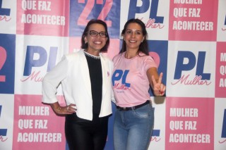 
<a style='margin-left: 5px;' class='btn btn-xs btn-social btn-facebook' href='https://www.facebook.com/sharer/sharer.php?u=https://galeramix.s01.web.getmuller.com.br/imagem/a157/800-800-90/conteudo/site_galerias/157/pl-mulher-tijucas-46.jpg' rel='popup' data-width='500' data-height='400'><i class='fa fa-facebook'></i>Compartilhar <span class='hidden-xs'>no Facebook</span>
</a> 
<a class='btn btn-default btn-xs' target='_blank' href='imagem/a157/800-800-90/conteudo/site_galerias/157/pl-mulher-tijucas-46.jpg'>
<span class='glyphicon glyphicon-cloud-download'></span> Salvar
</a>
