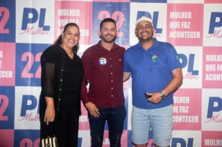 
<a style='margin-left: 5px;' class='btn btn-xs btn-social btn-facebook' href='https://www.facebook.com/sharer/sharer.php?u=https://galeramix.s01.web.getmuller.com.br/imagem/a157/800-800-90/conteudo/site_galerias/157/pl-mulher-tijucas-56.jpg' rel='popup' data-width='500' data-height='400'><i class='fa fa-facebook'></i>Compartilhar <span class='hidden-xs'>no Facebook</span>
</a> 
<a class='btn btn-default btn-xs' target='_blank' href='imagem/a157/800-800-90/conteudo/site_galerias/157/pl-mulher-tijucas-56.jpg'>
<span class='glyphicon glyphicon-cloud-download'></span> Salvar
</a>
